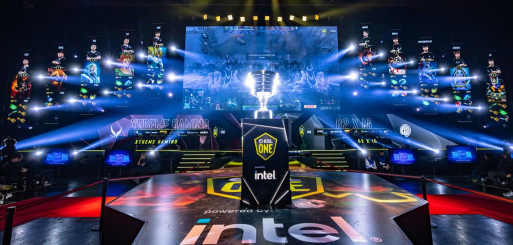 ESL One Birmgingam Stage with Trophy